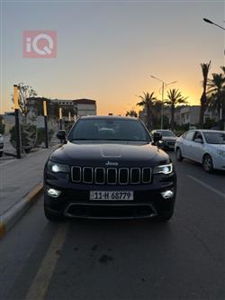 جیپ گراند شیرۆکی